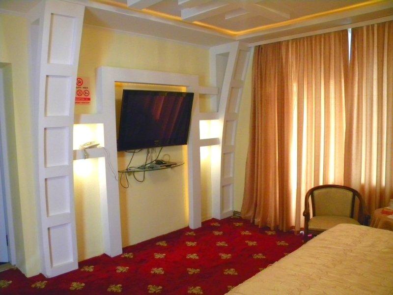 Gloria Mini-Hotel Kisinyov Kültér fotó